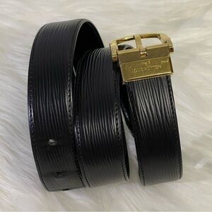 LOUIS VUITTON epi leather belt in black